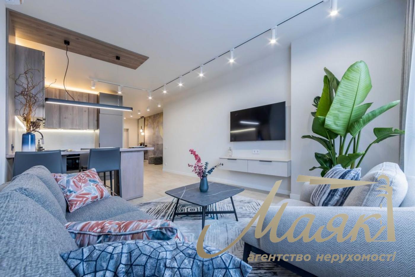 Продаж 2к квартири 84м2 у ЖК "Новопечерська Вежа".