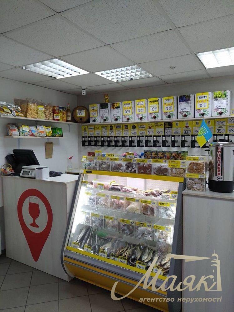 Sale of facade premises with tenants 93m2, Simirenko, 5, Svyatoshinsky district