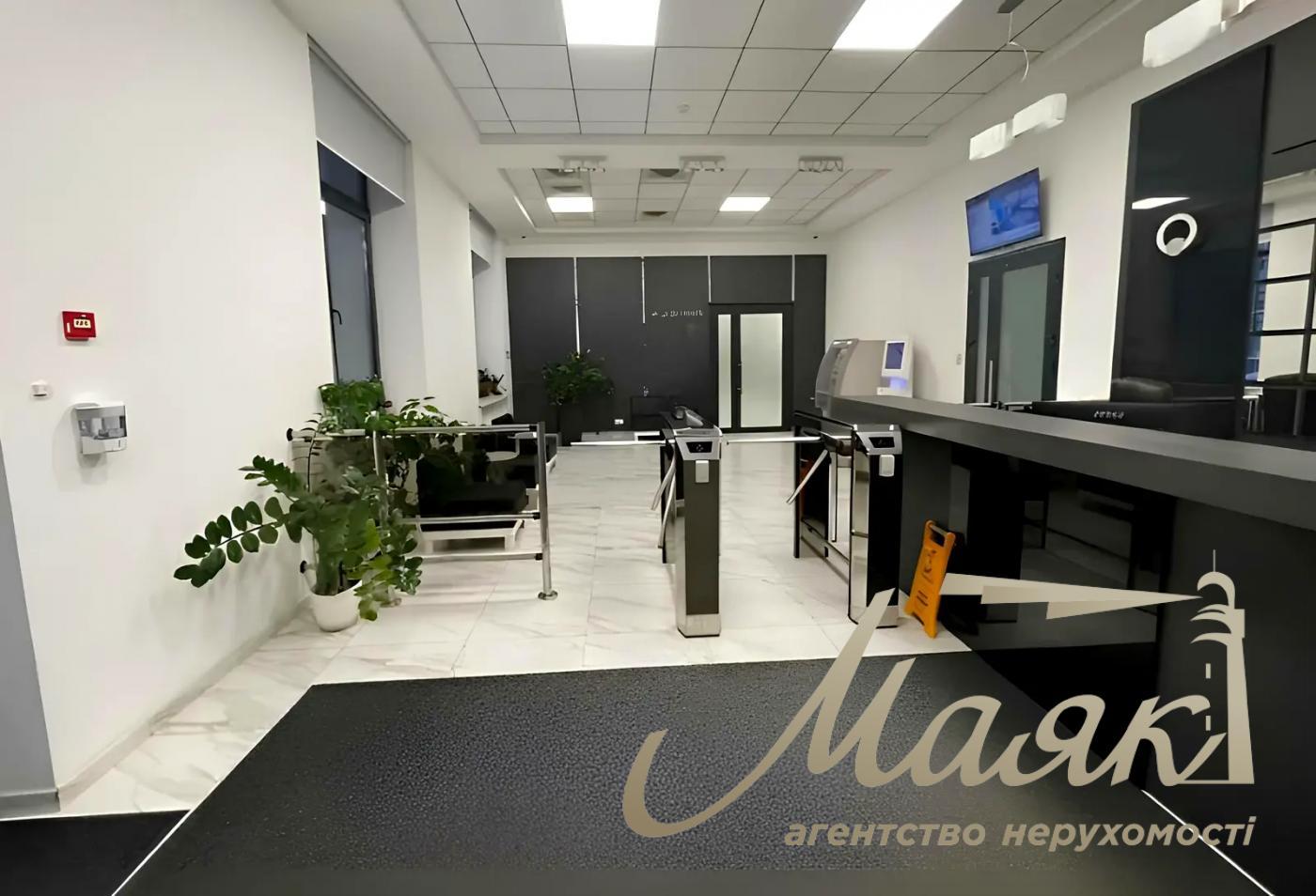 Аренда офиса 520м2 по ул.Михновского, Зверинецкая