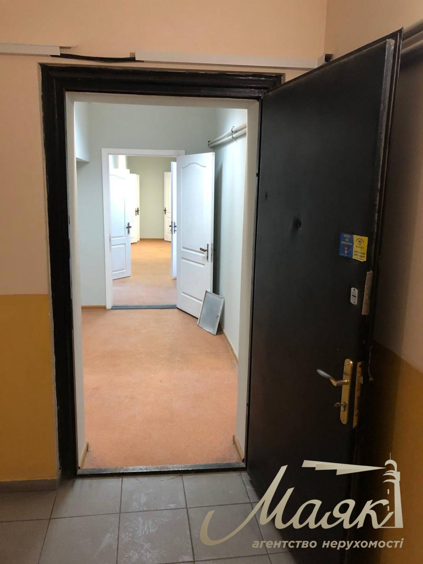 Аренда коммерческого помещения 333м2, Видубичи