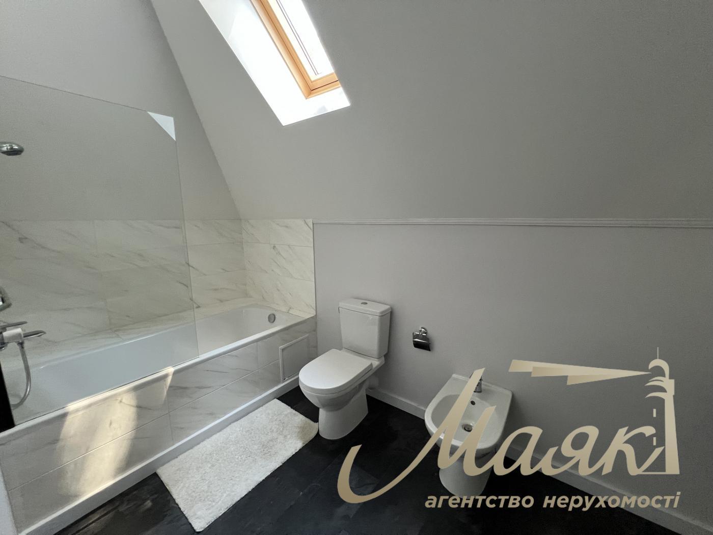 Оренда 2-х поверхового будинку 165м2, Козин