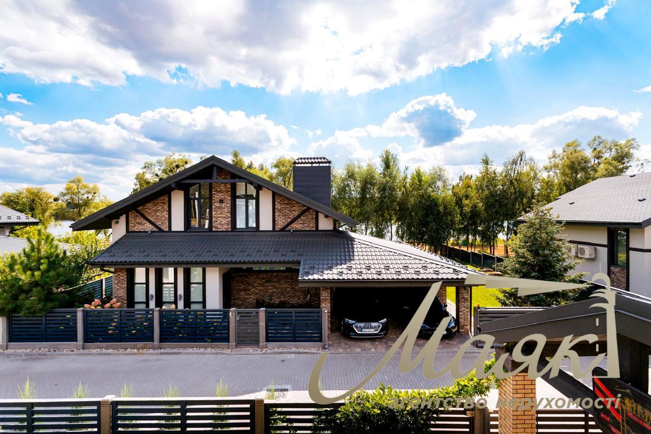 Rent a house 176m2 with. Kruglik KM "Kruglik" by the lake and coniferous forest