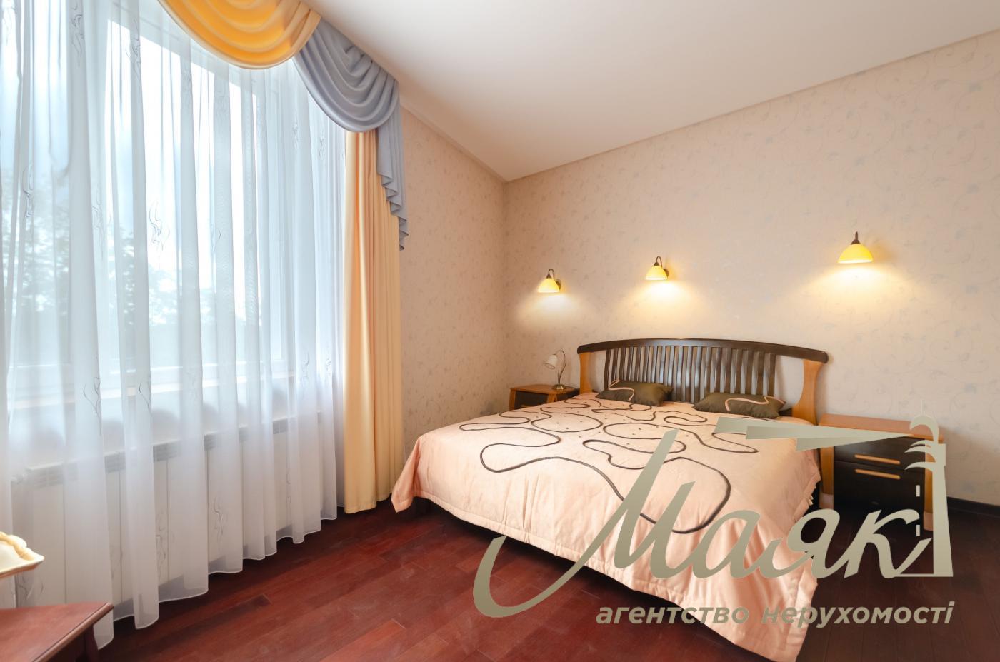 Оренда будинку в центрі Києва, Печерський район, вул. Чигоріна,