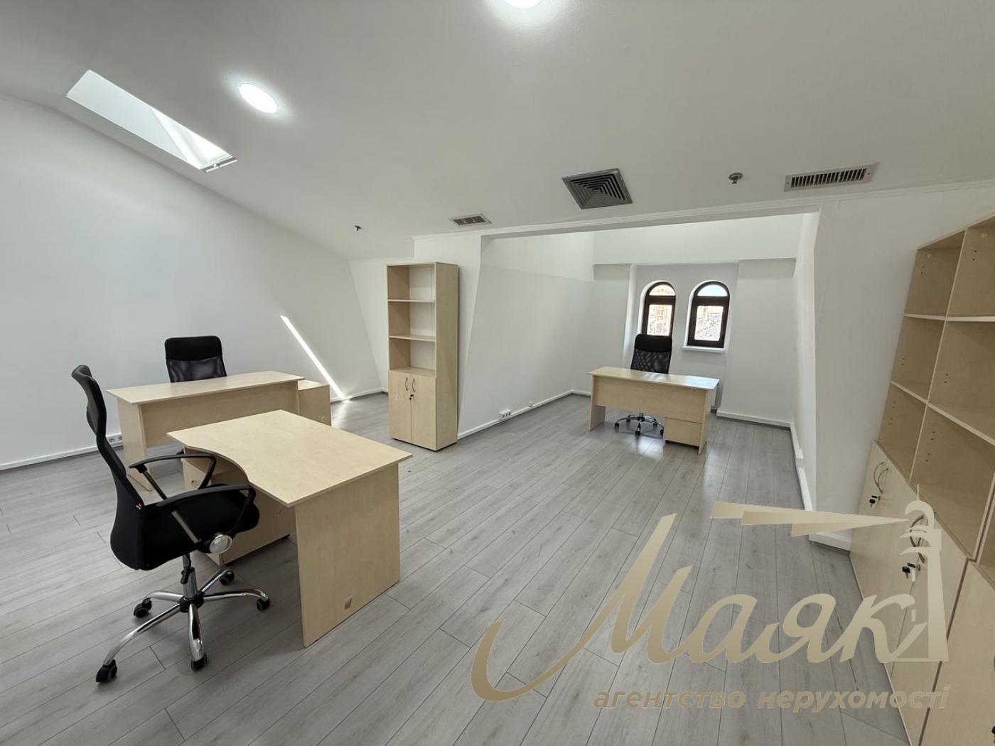 Аренда современного офиса 92 м² , ул. Большая Васильковская, Киев