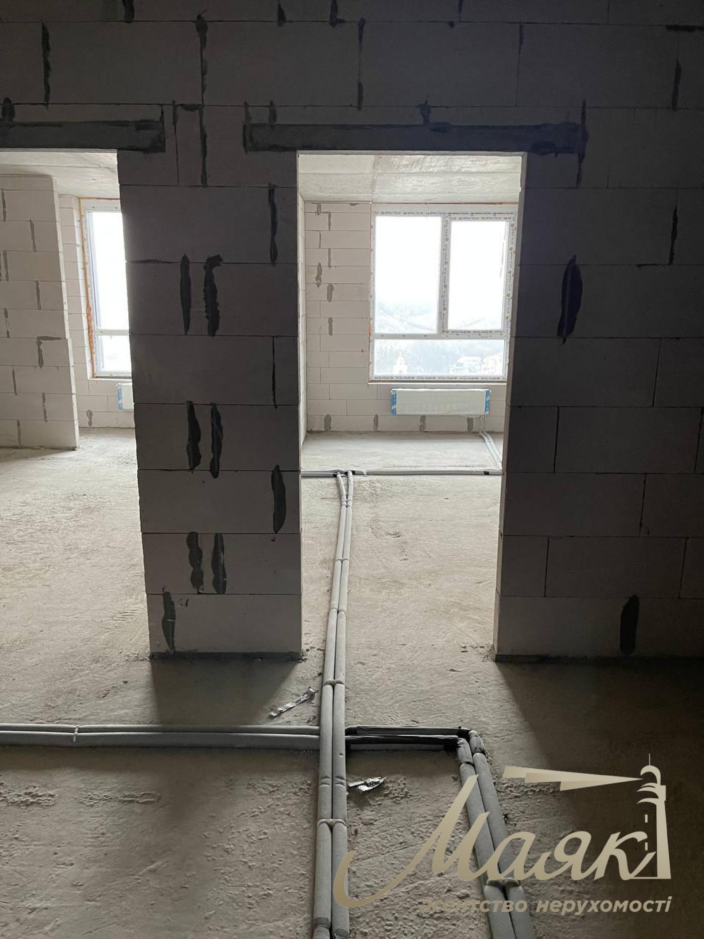 Sale of 1-room apartment in Podol Plaza residential complex, Glubochitskaya street, Kontraktovaya Square