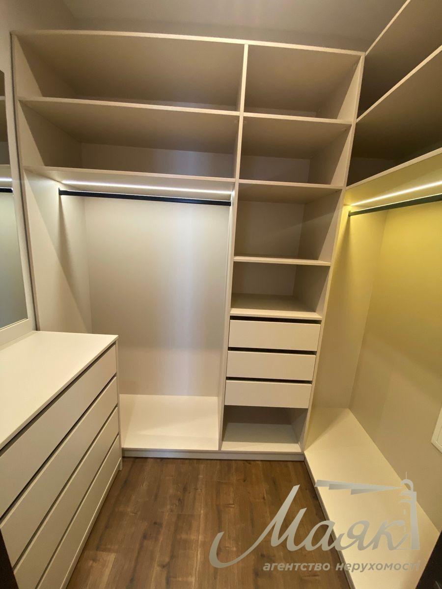 Оренда 4-х кімнтаної квартири в ЖК Busov Hill, Звіринецька.