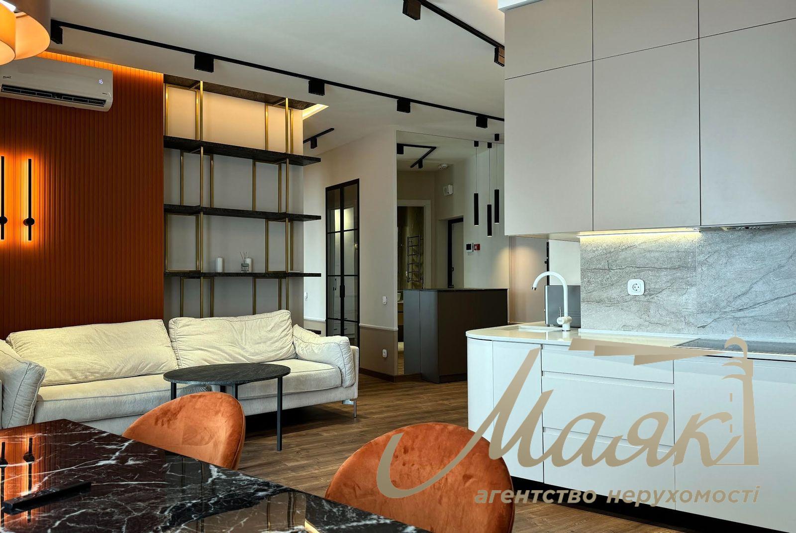 Оренда 4-х кімнтаної квартири в ЖК Busov Hill, Звіринецька.