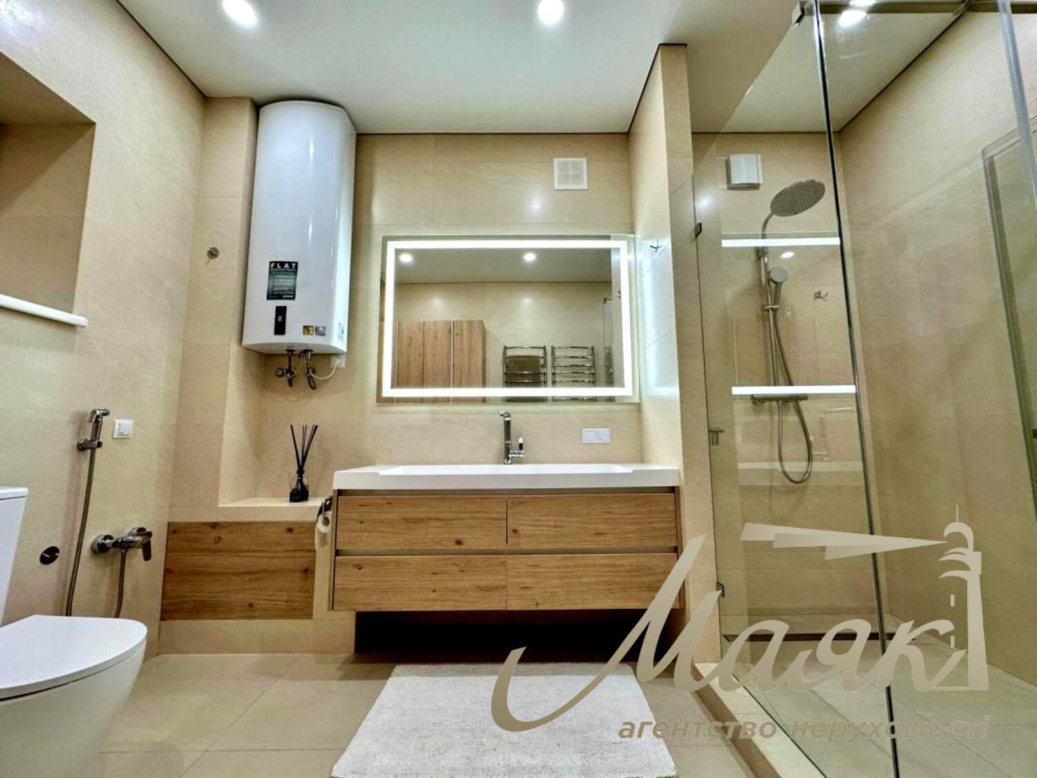 Оренда сучасного автономного будинку 380м2 в с. Підгірці, Обухівський район