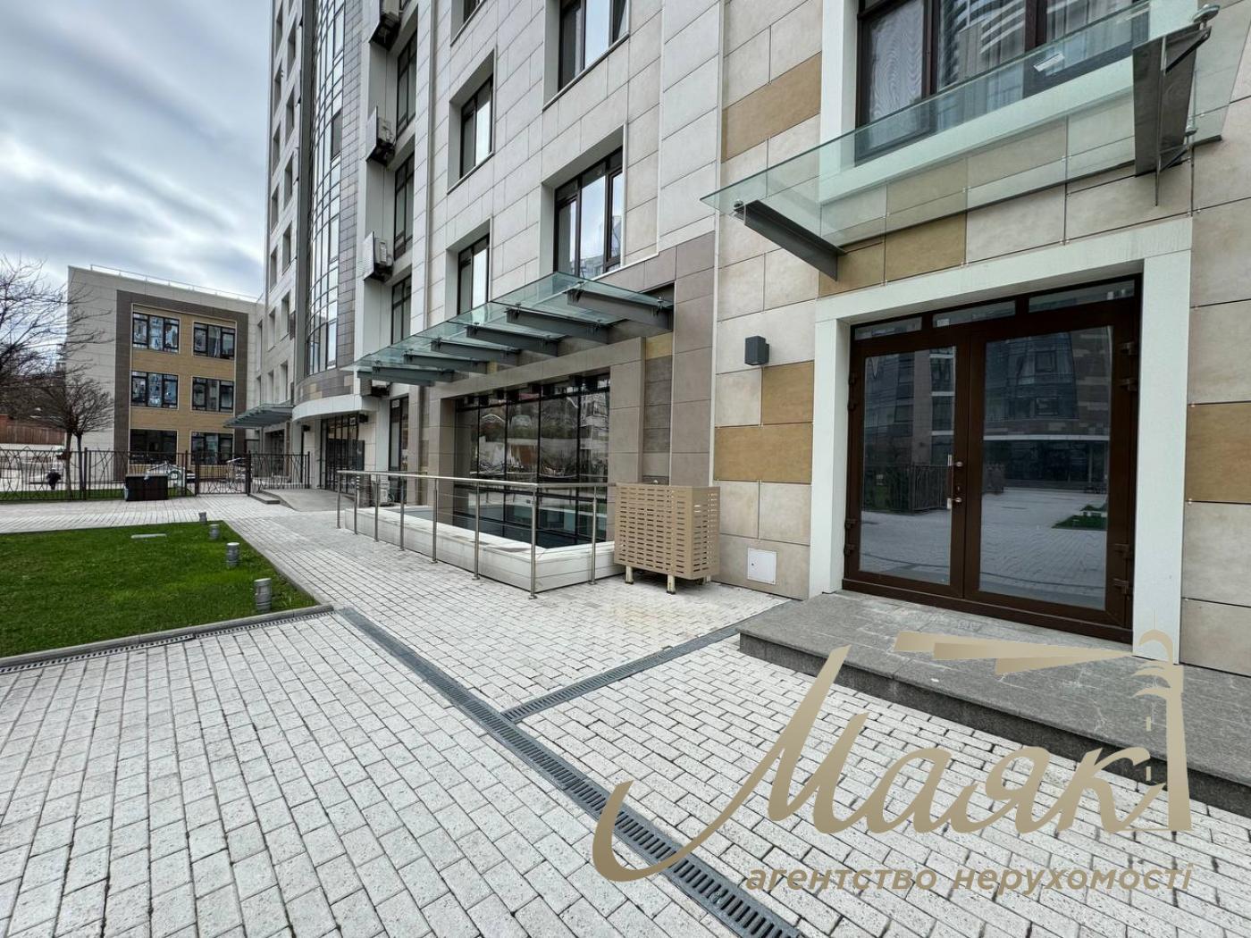 Sale of premises 180m2 in residential complex Boulevard of Fountains, Sapernoye Pole street, Pechersk, Kyiv