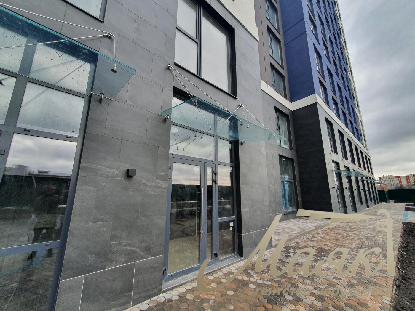 Оренда фасадного приміщення 124 кв.м на вул. Народного Ополчення в ЖК Sky Avenue