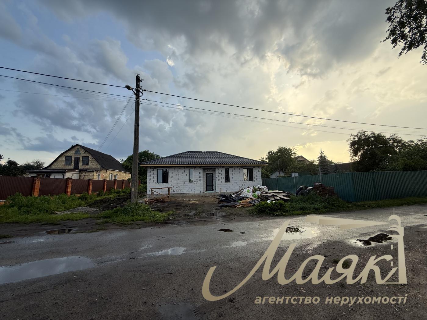 Продаж одноповерхового будинку 106 м² у Голосіївському районі, вул. Бродівська (Чапаївка / Віта-Литовська)