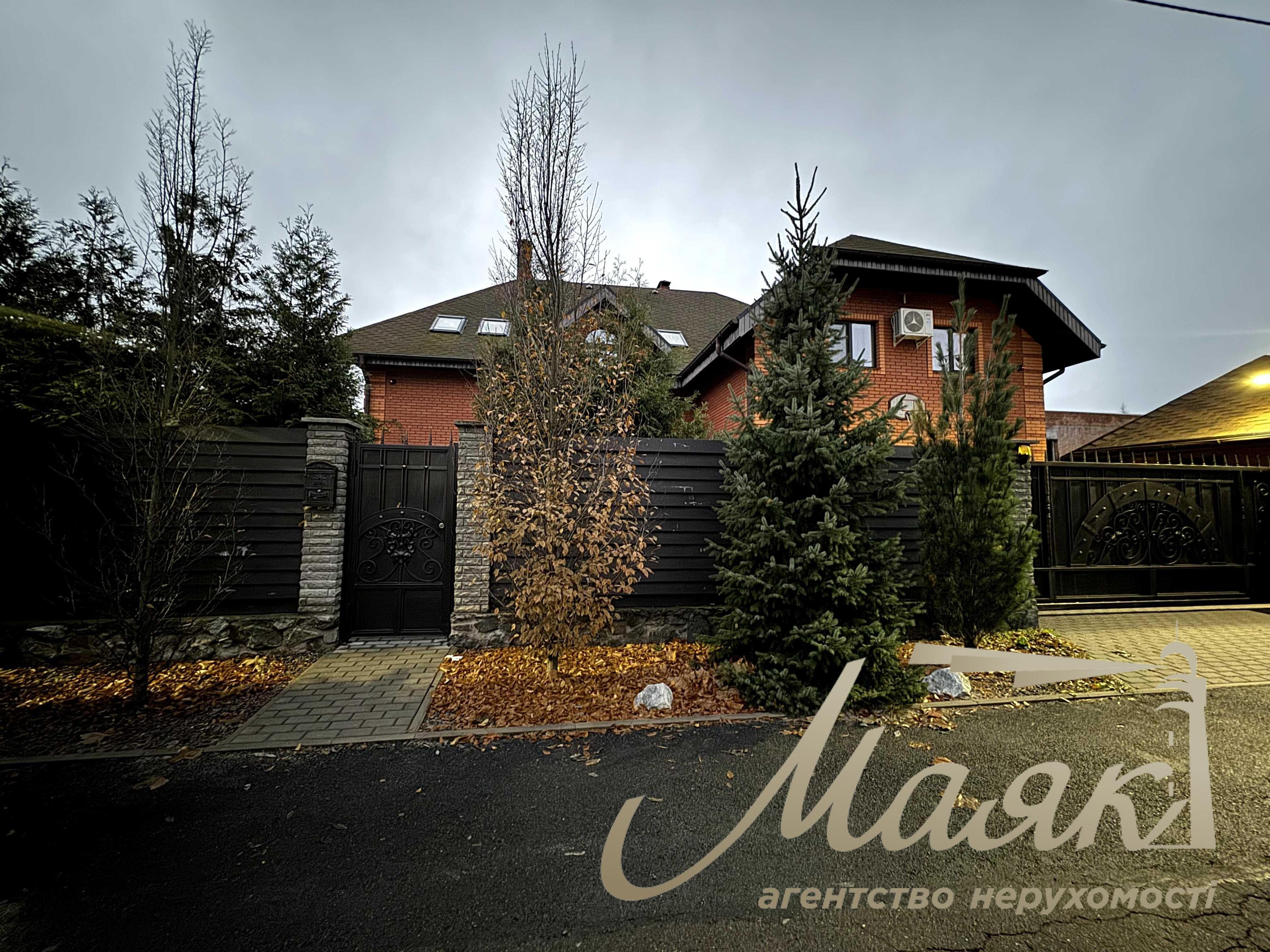 Продажа дома 410м² в Конча-Заспе, Козин, Киевская область