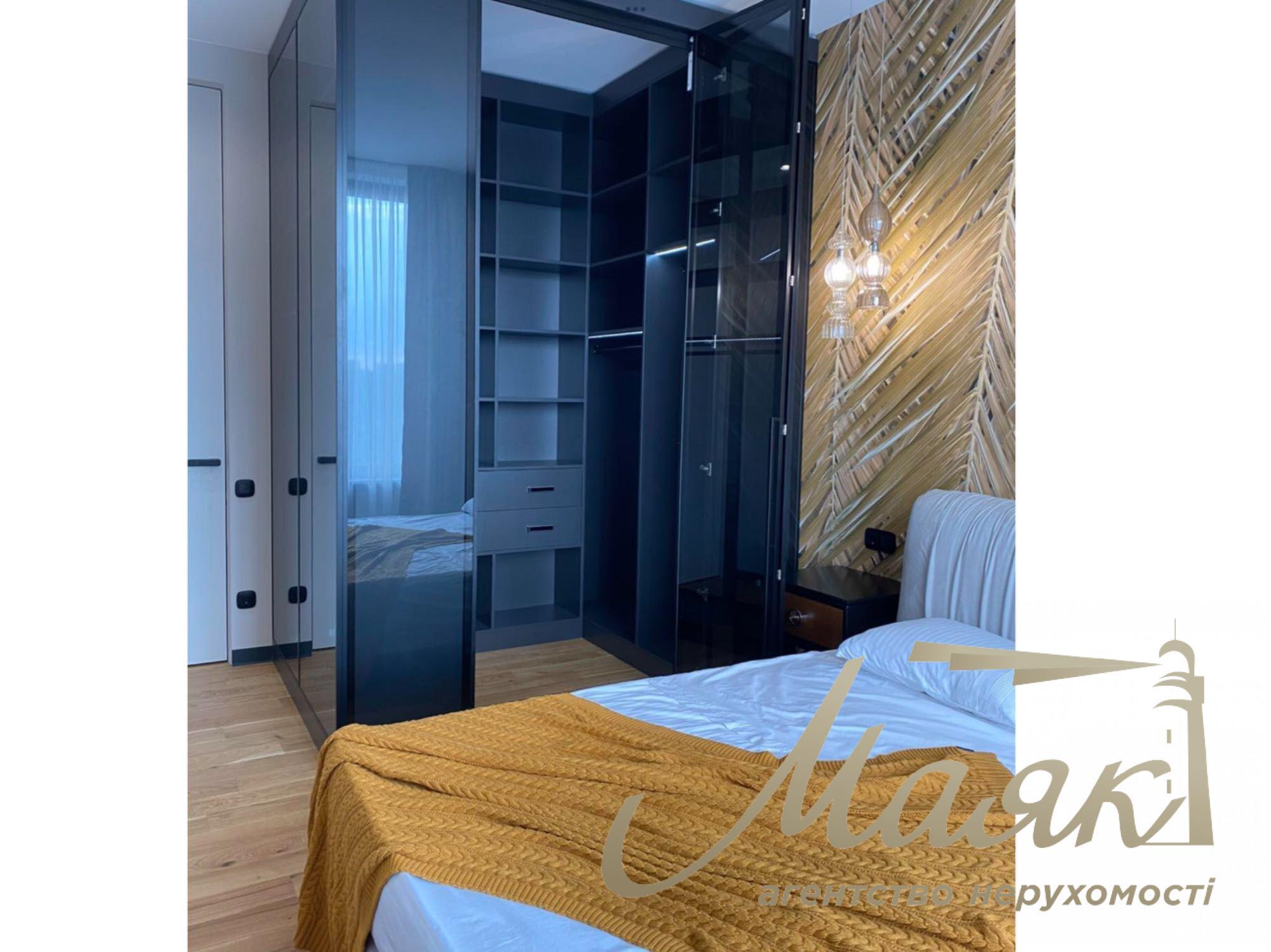 Аренда кв 55м, ЖК Tetris Hall, Печерск + паркоместо