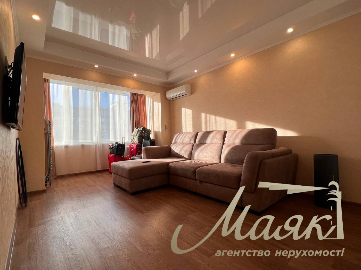 Продажа 2к квартиры на улице Половецкая, Татарка, Лукьяновка