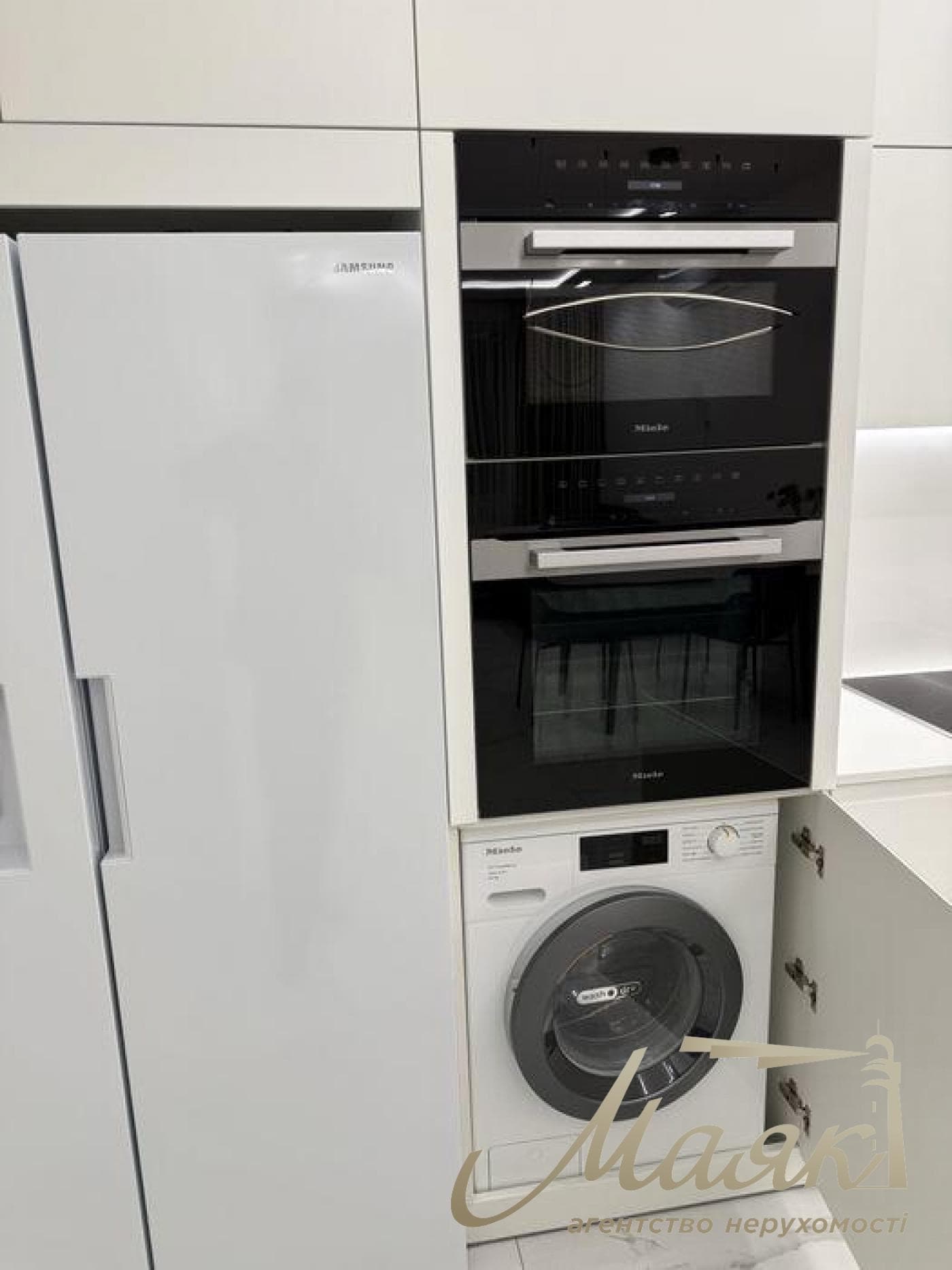 Rent apartment in LCD Delmar, 100m sq. m., Pechersky district