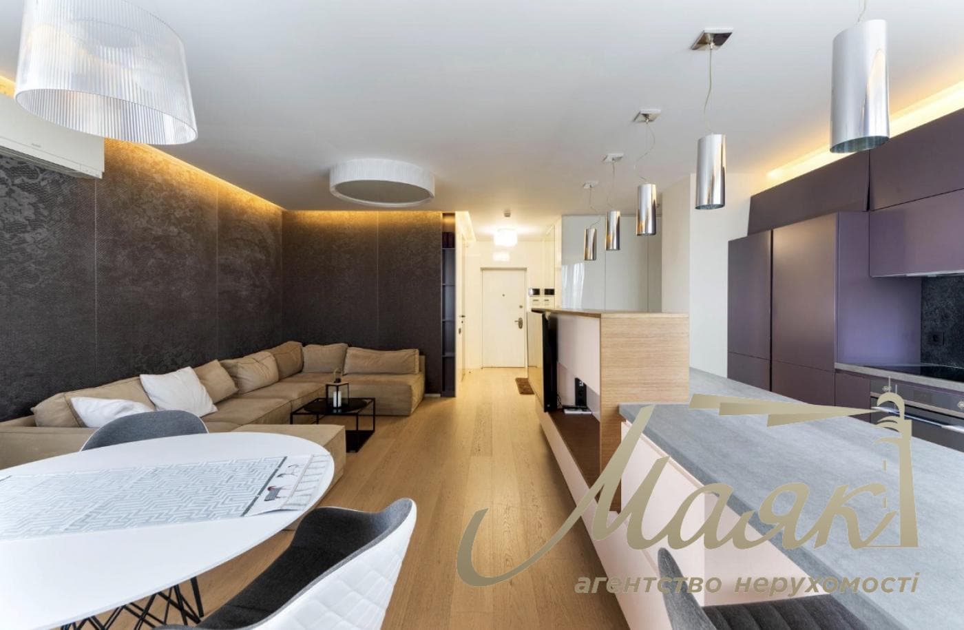 Продаж 3 кімнатної квартири в ЖК Park Avenue VIP