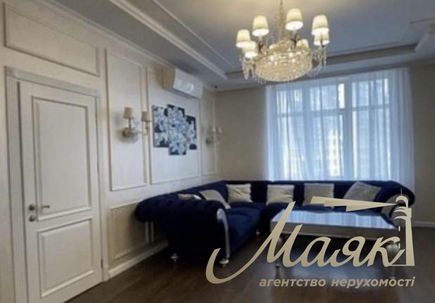 Rent 3-bedroom apartment in LCD Novopecherskie Lipki, Dragomirova/Andriy Verkhoglyada 9, Pechersk, Kyiv