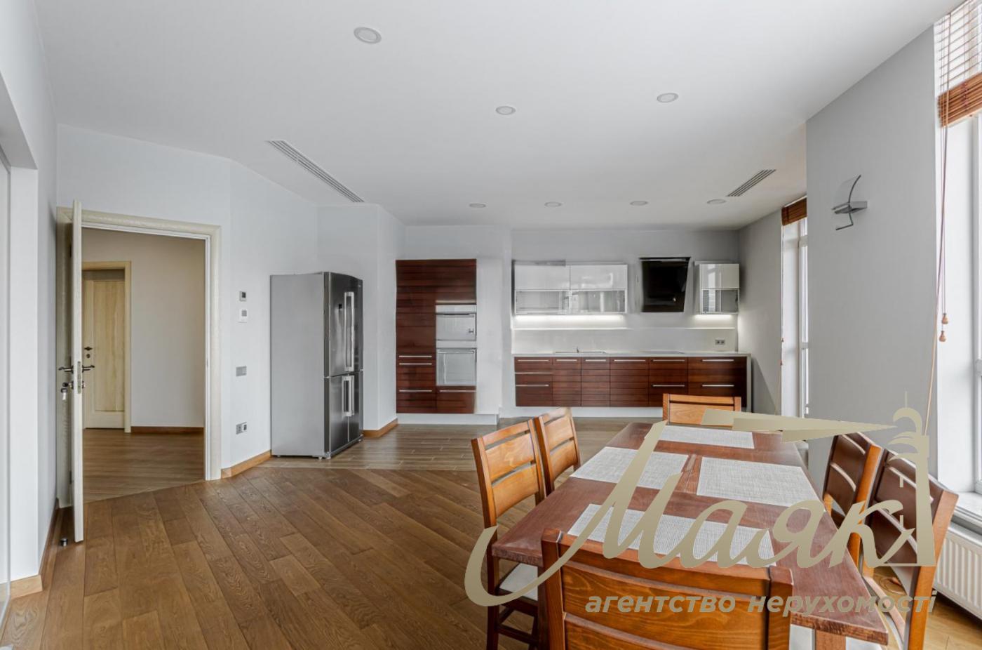 Продаж 3к-квартири в ЖК Новопечерські липки, вул. Драгомирова 5, Печерськ, Київ