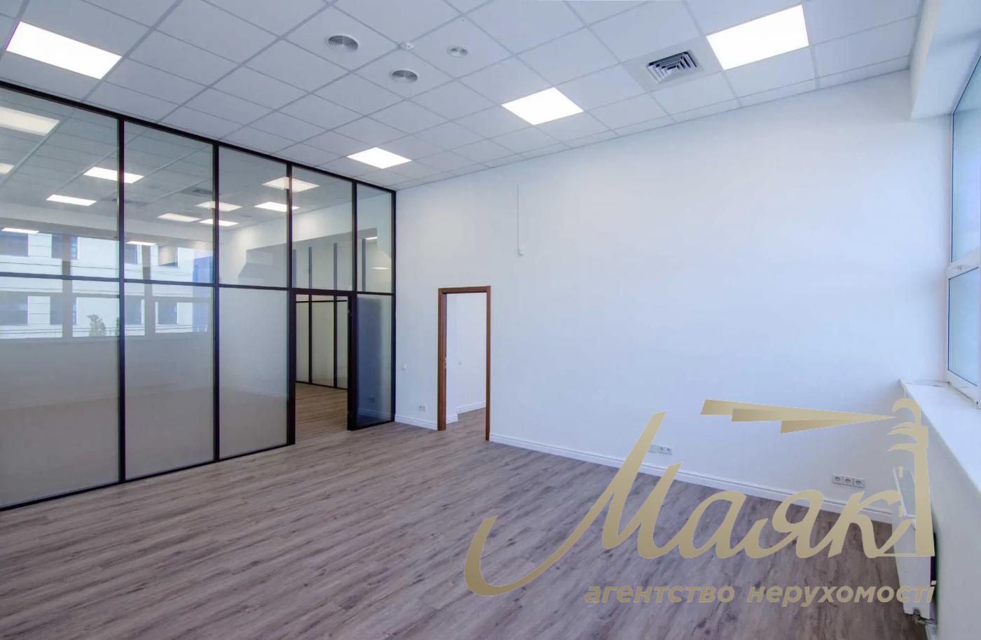Аренда офиса 588м2 в бизнес-центре Victoria Park, пер. Ахтырский, Киев