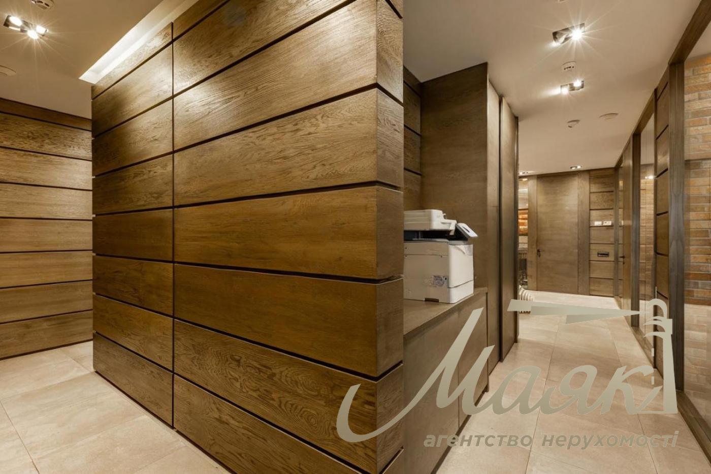 Оренда офісу БЦ Carnegie Tower, Кловський узвіз