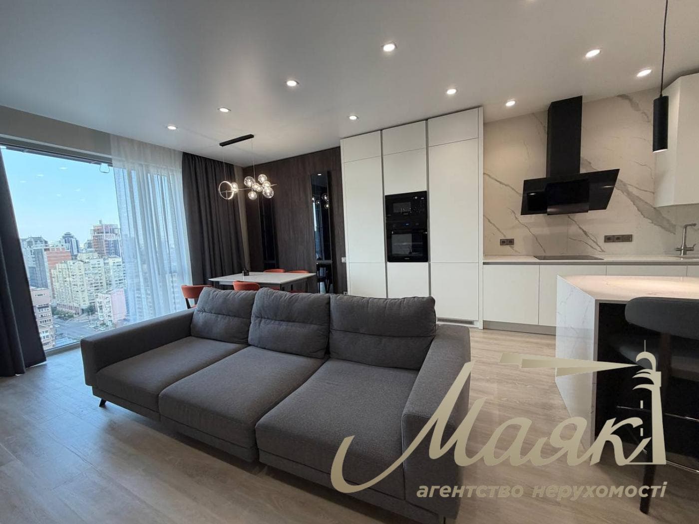 Оренда 3-кімнатної квартири у ЖК Atlantic Residences, вул. Антоновича, 118, Центр