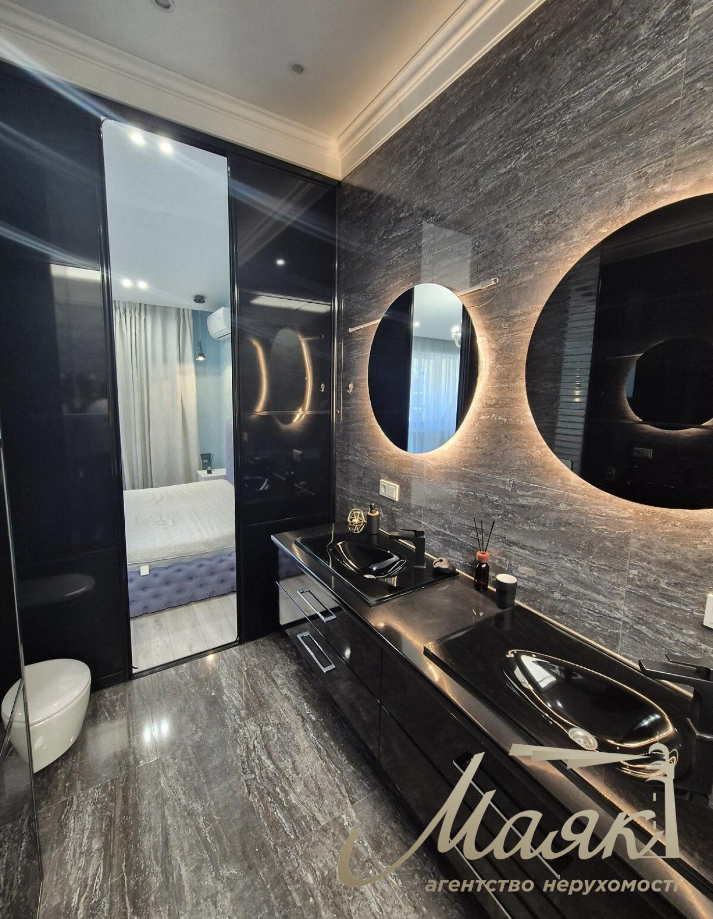 Rent duplex 3-bedroom apartment 150m2 Residential Complex Podol Grad str. Degtyarnaya 7