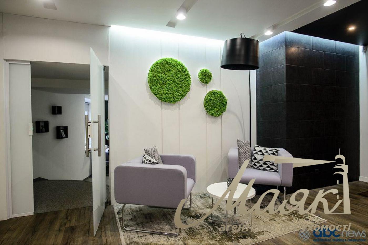 Аренда офиса 860 м.кв. пл.Спортивная, Печерск