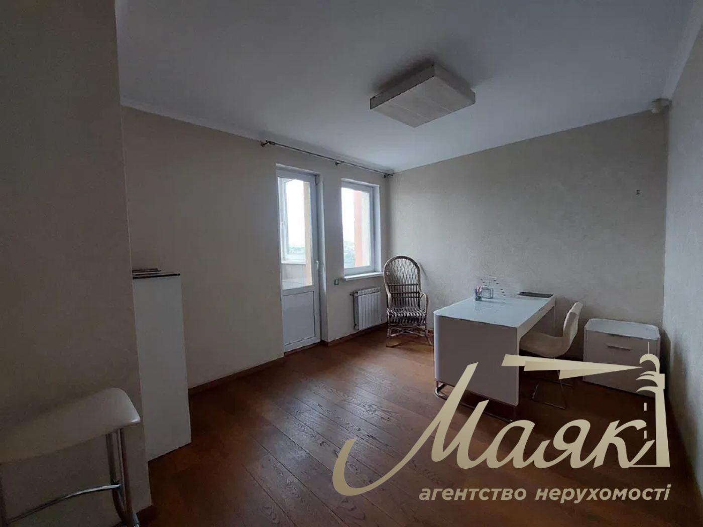 Продаж 4-к 2-х рівневої квартири, 158 м2, вул. Лобановського, Святошинський р-н