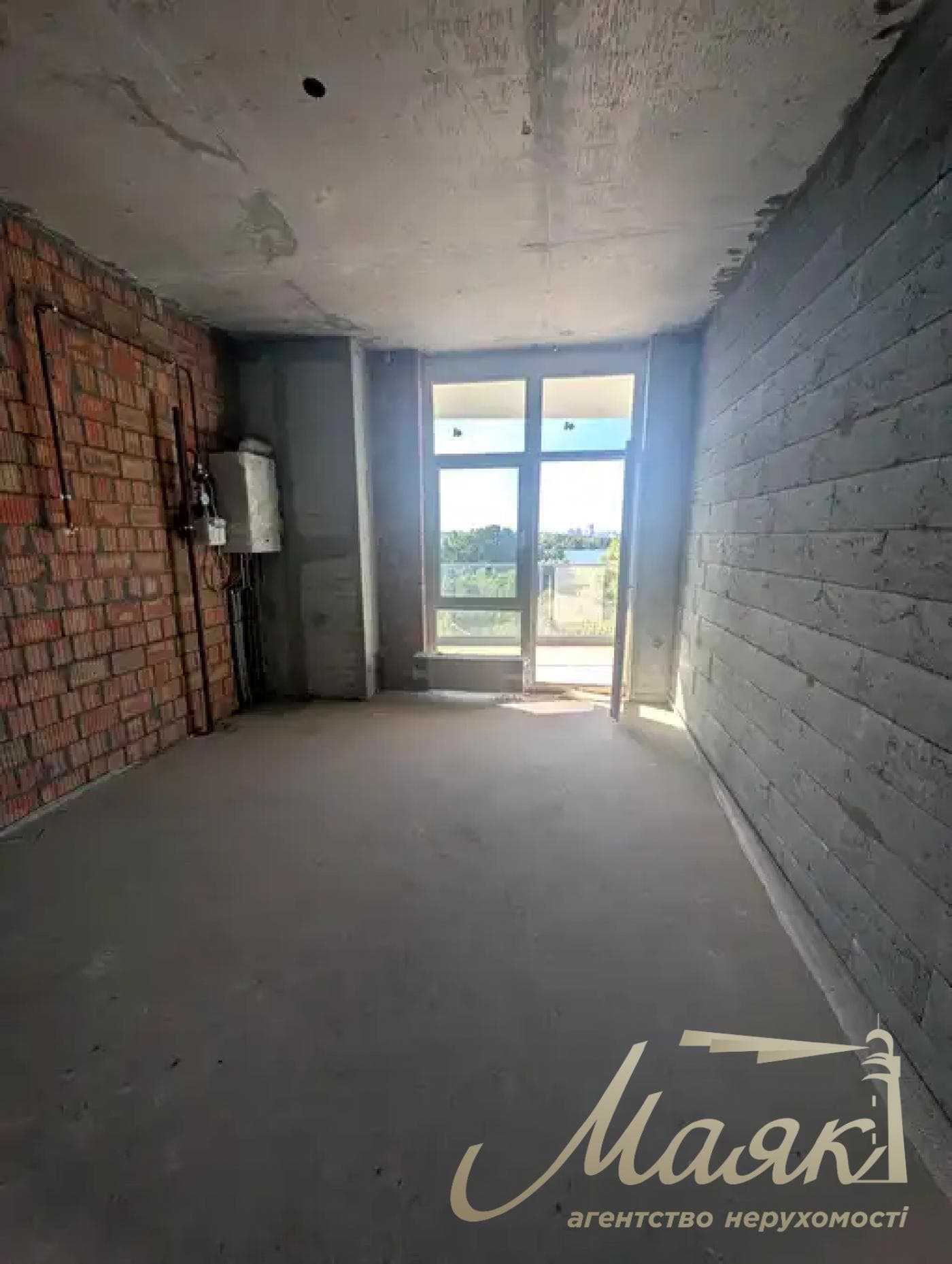 Продаж 2-кімнатної квартири площею 68 м² у ЖК «Італійський квартал», Оболонський район