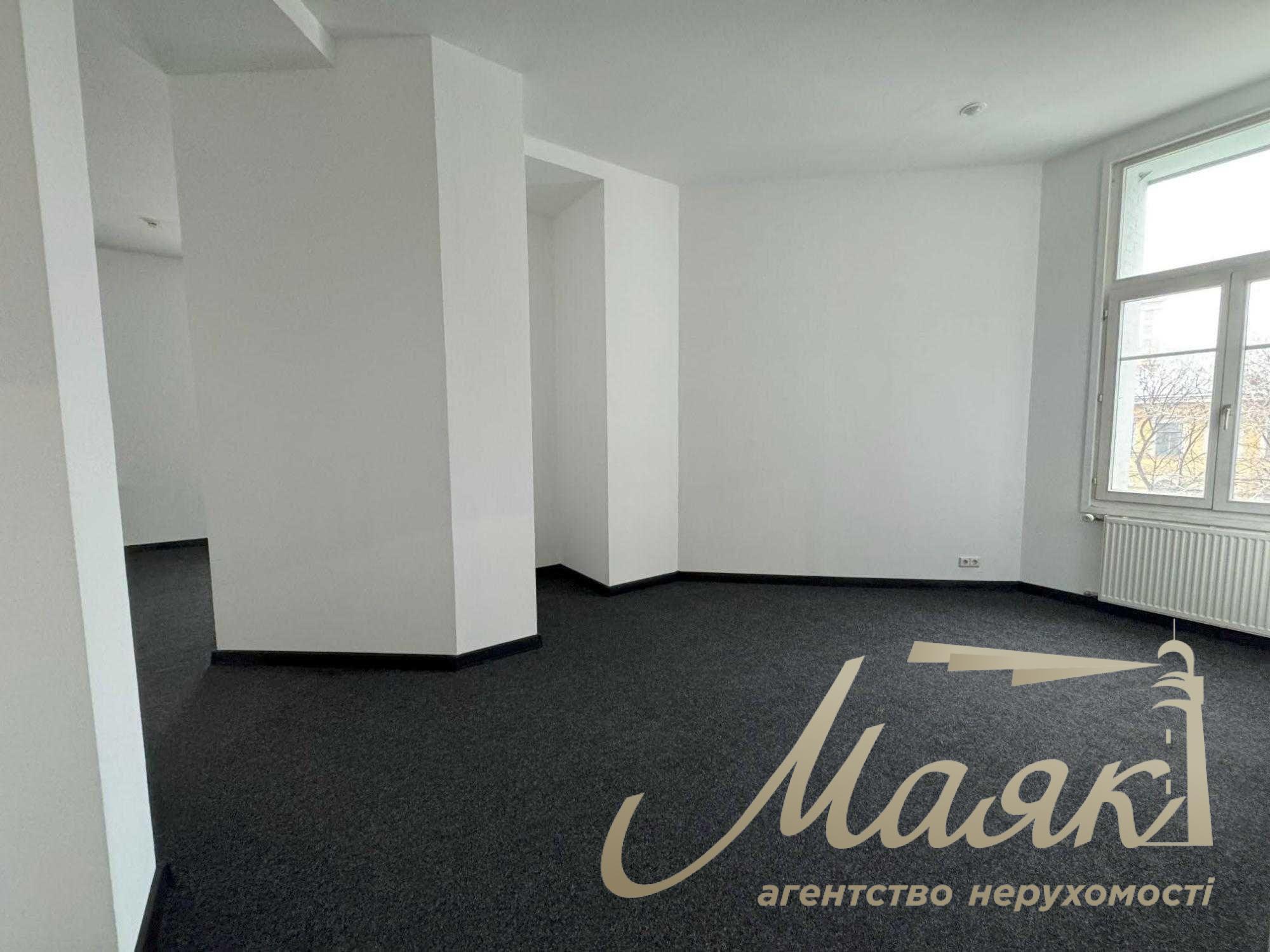 Аренда офисного помещения 650м2 в центре, пер. Музейный, Печерск