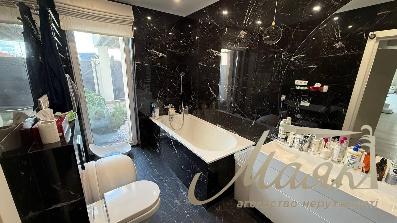 Оренда будинку 115м2 з басейном у КМ Міжріччя