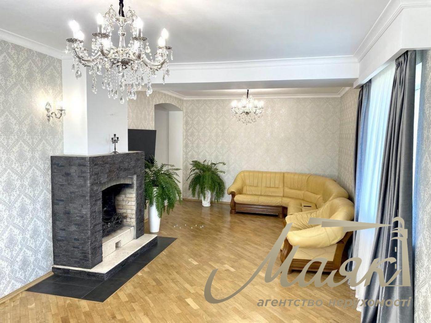 Продажа дома (350м2) с. Ходосовка