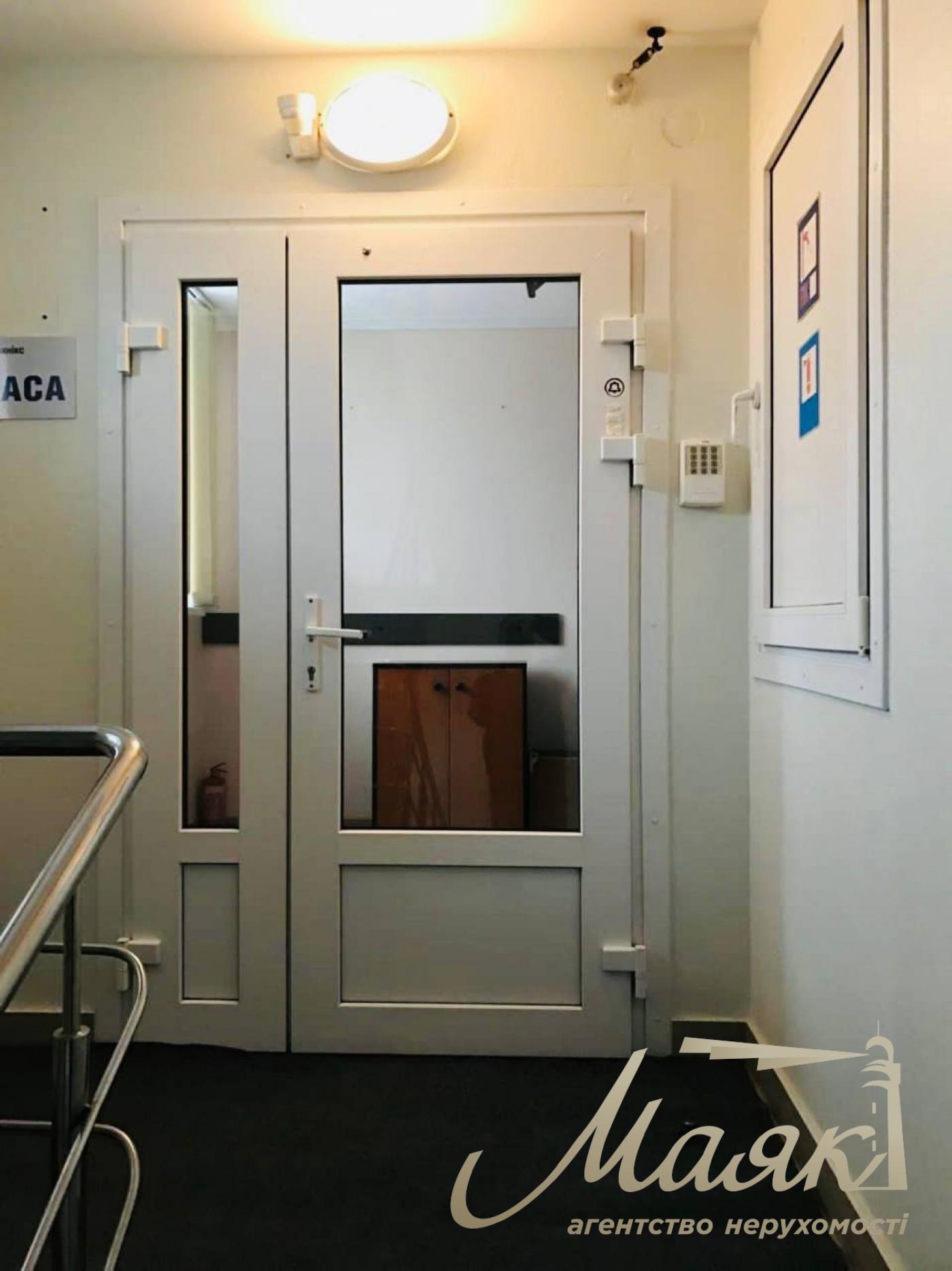Аренда офиса 258м2 в центре Киева, ул. Антоновича.