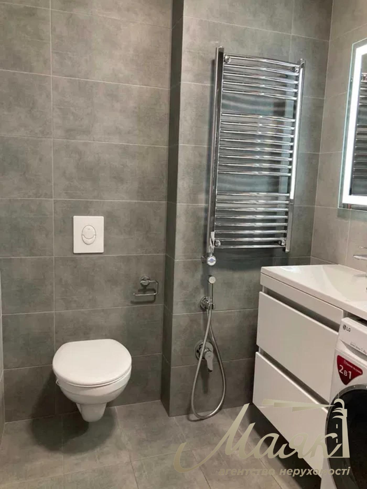 Sale of 2-room apartment, 70m2, residential complex Seven