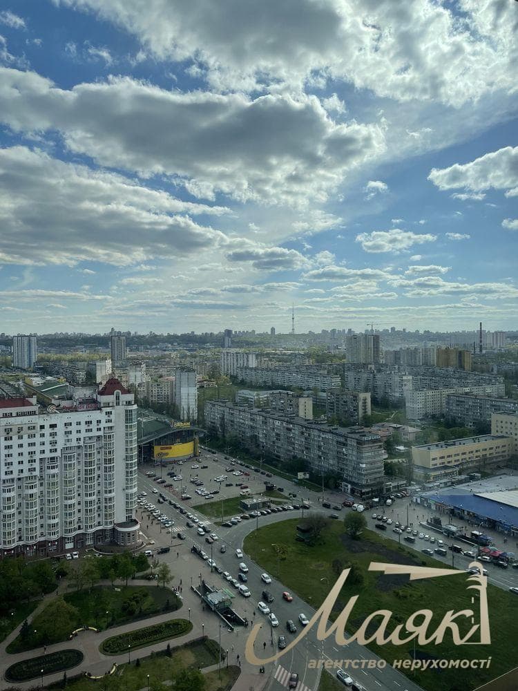 Продаж пентхаусу в елітному житловому комплексі Obolon Residences, Оболонський район, ст. м. «Мінська»