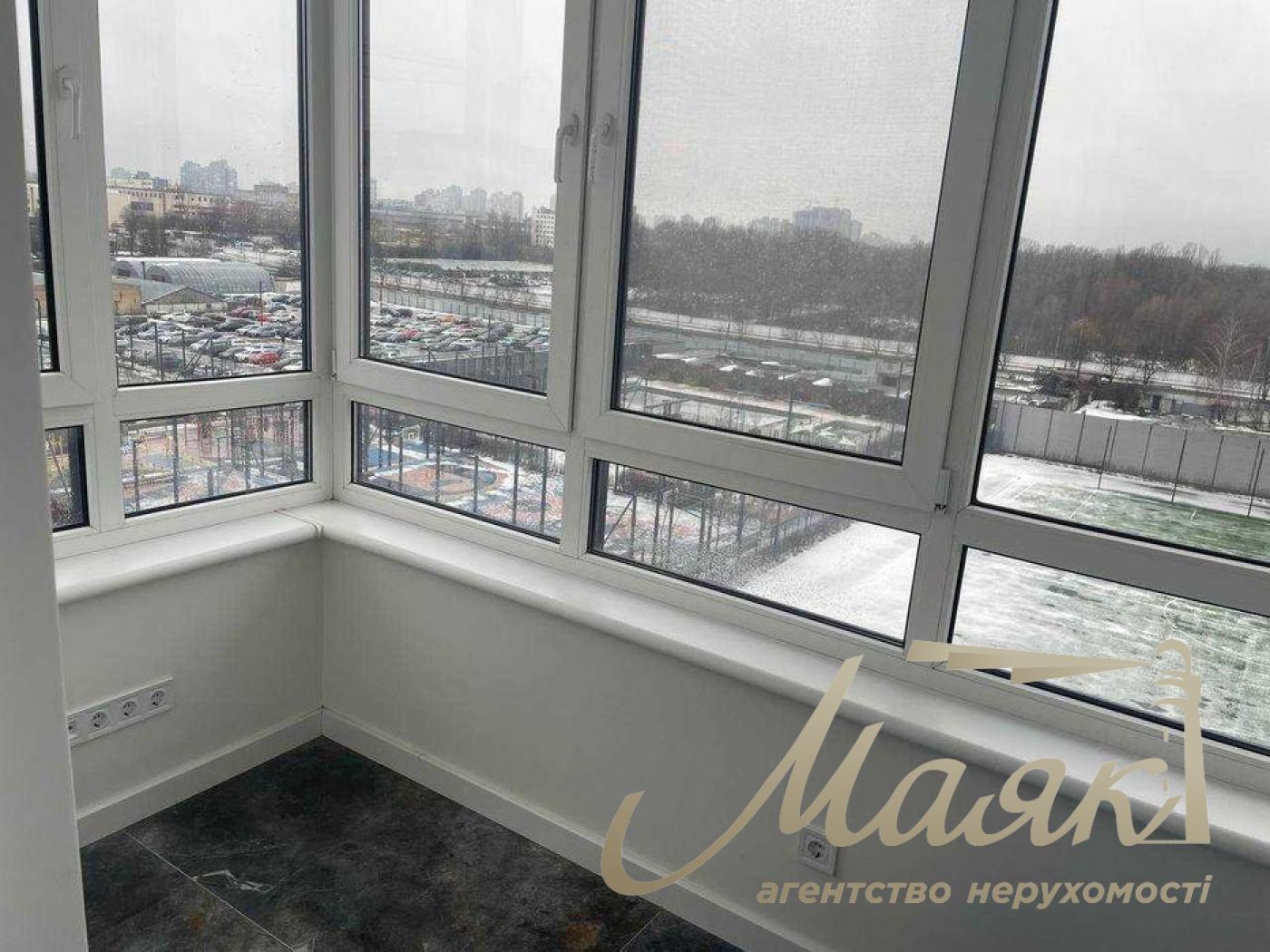 Продажа 3-комнатной квартиры ЖК Файна Таун, ул. Салютная