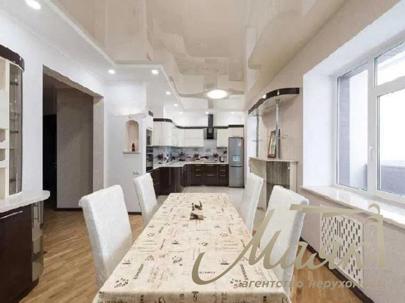 Аренда пентхауса ул. Колпака, Печерск