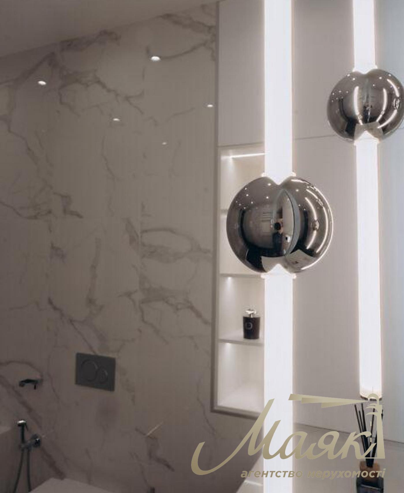 Продаж 2х-кімнатної квартири 85м2 в ЖК Новопечерські липки, Драгомирова 15Б, Печерськ, Київ