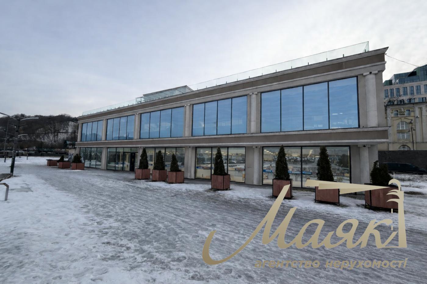 Продаж будівлі на Поштовій площі, Київ, Поділ