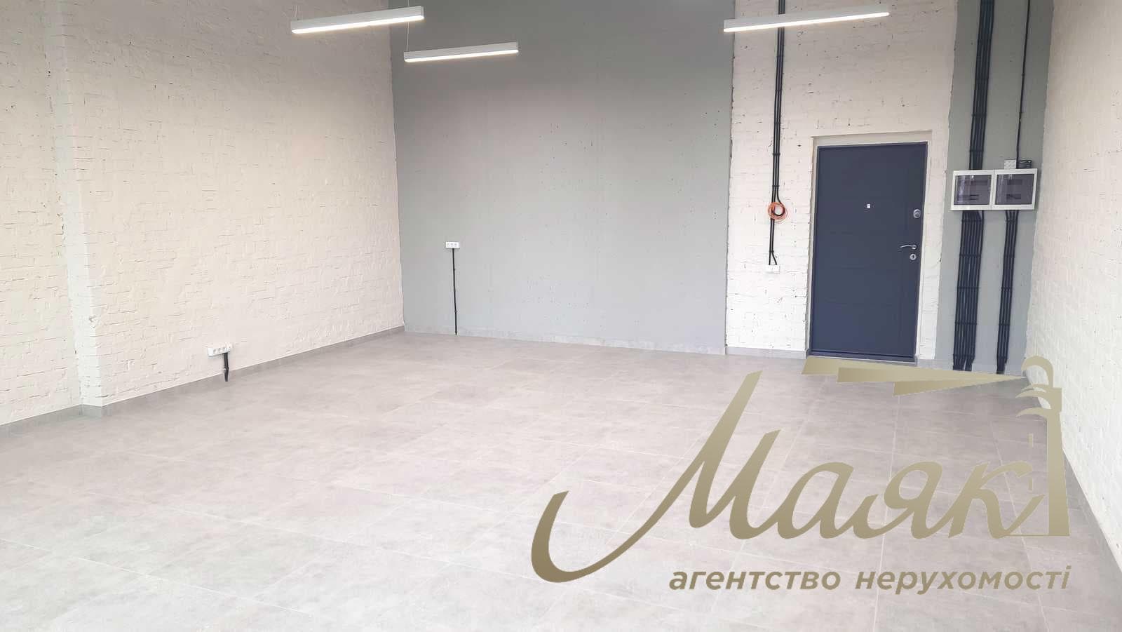 Продаж офісу площею 57,2 м² у ЖК «Manhattan City»
