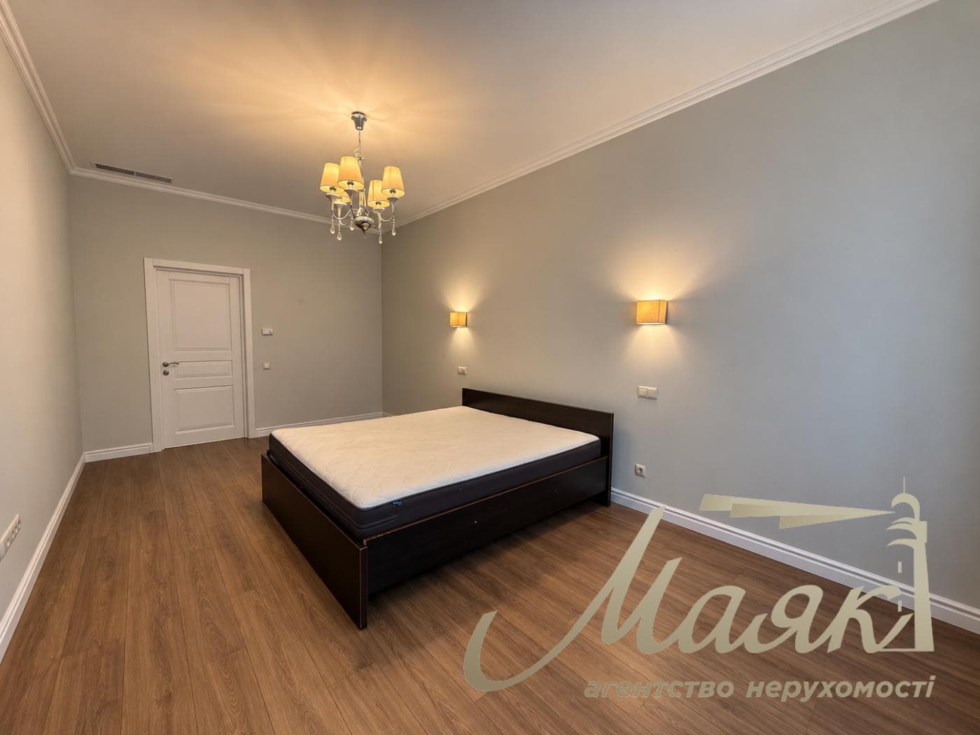 Оренда 3-кімнатної квартири з ремонтом, 150 м³, у клубному будинку Botanic House (Ботанік Хаус), Печерськ, Болсуновська, 23