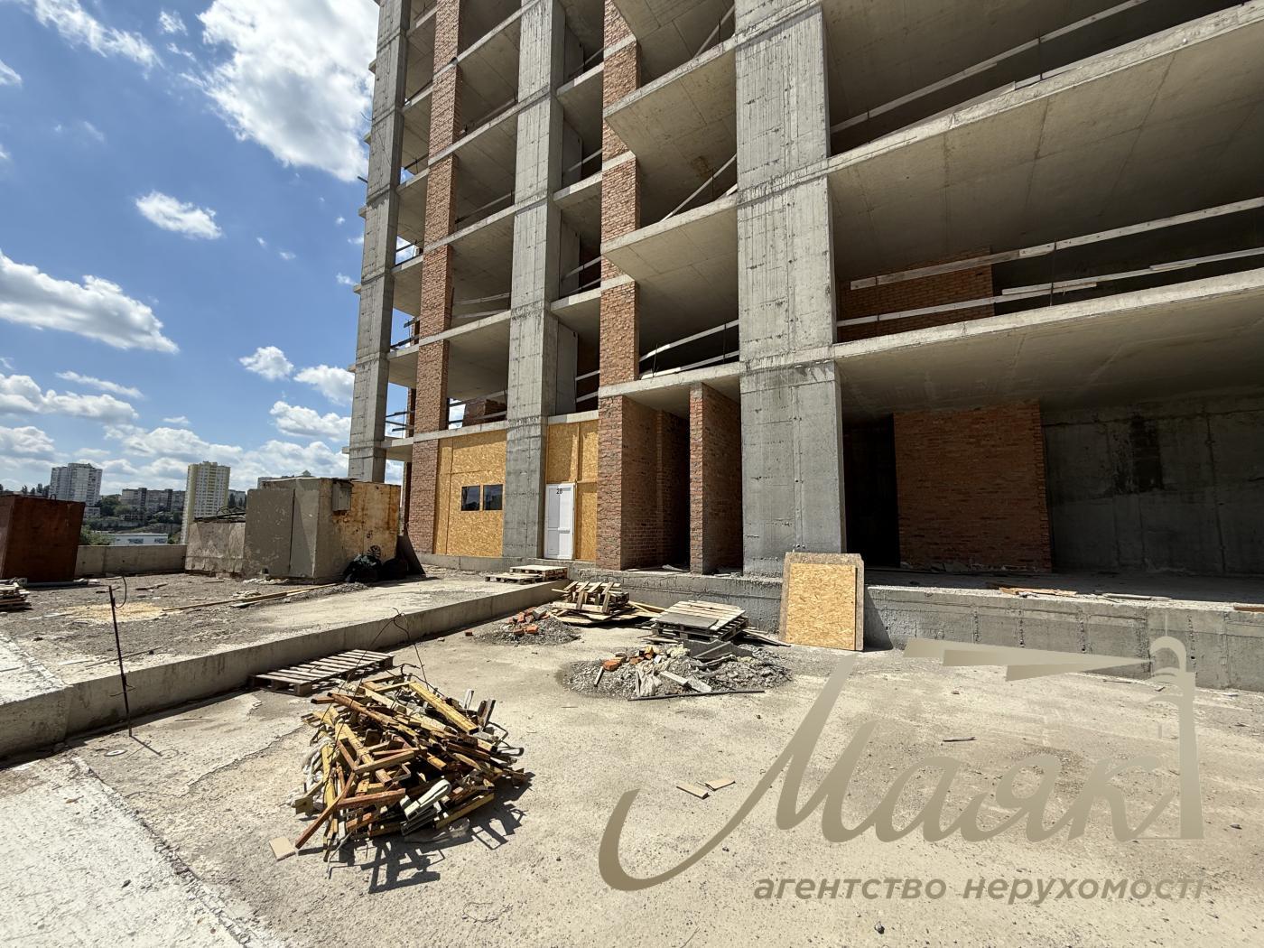 Продаж фасадного комерційного приміщення 107м2 ЖК Новопечерські Липки