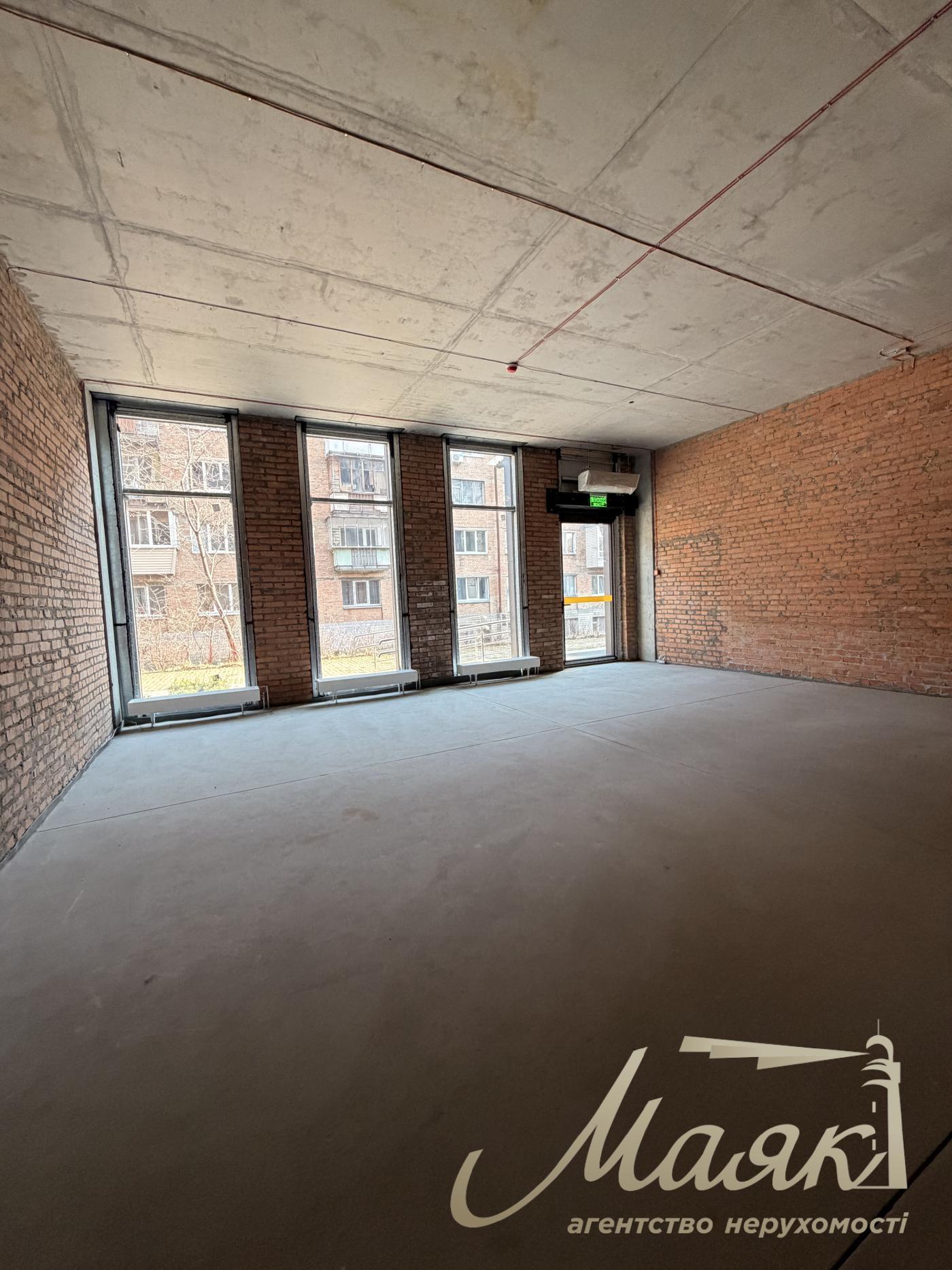 Аренда коммерческого помещения ЖК Тринити, ул. Тютюнника