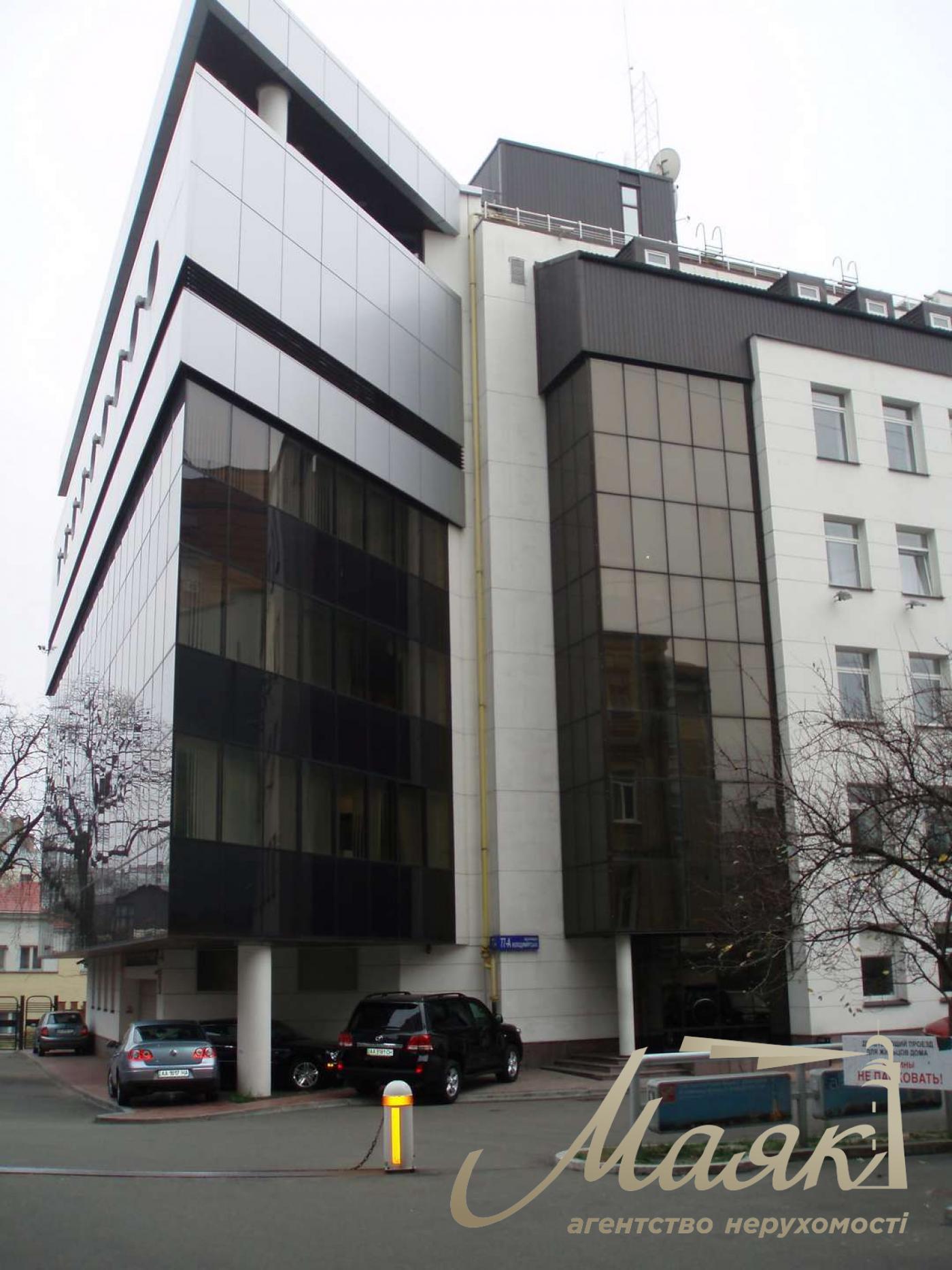 Аренда офисного помещения в 88м2, Владимирская 77А