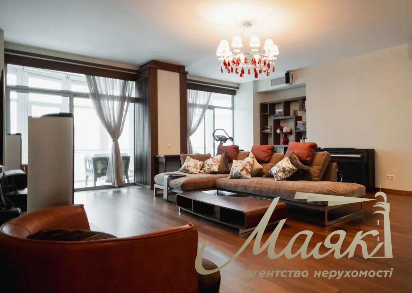 Продаж 4к-квартири 195 м2 вул. Панаса Мирного, 17 Печерський район