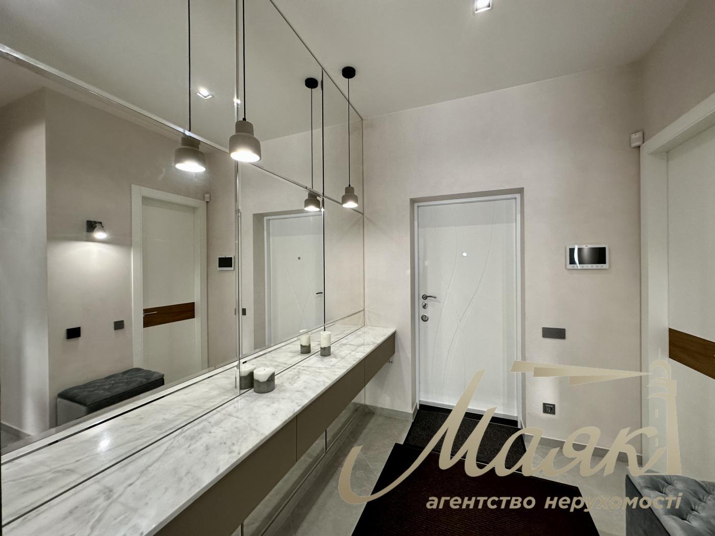 Оренда 3-кімнатної квартири (85м2) в ЖК Новопечерські Липки