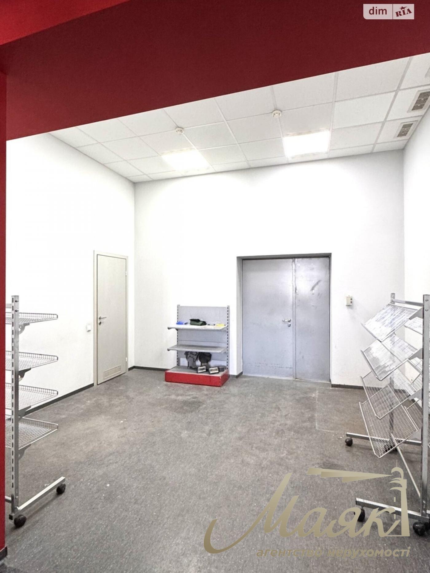 Аренда коммерческого помещения 232,5 м², ул. Сулеймана Стальского, Днепровский район, Киев
