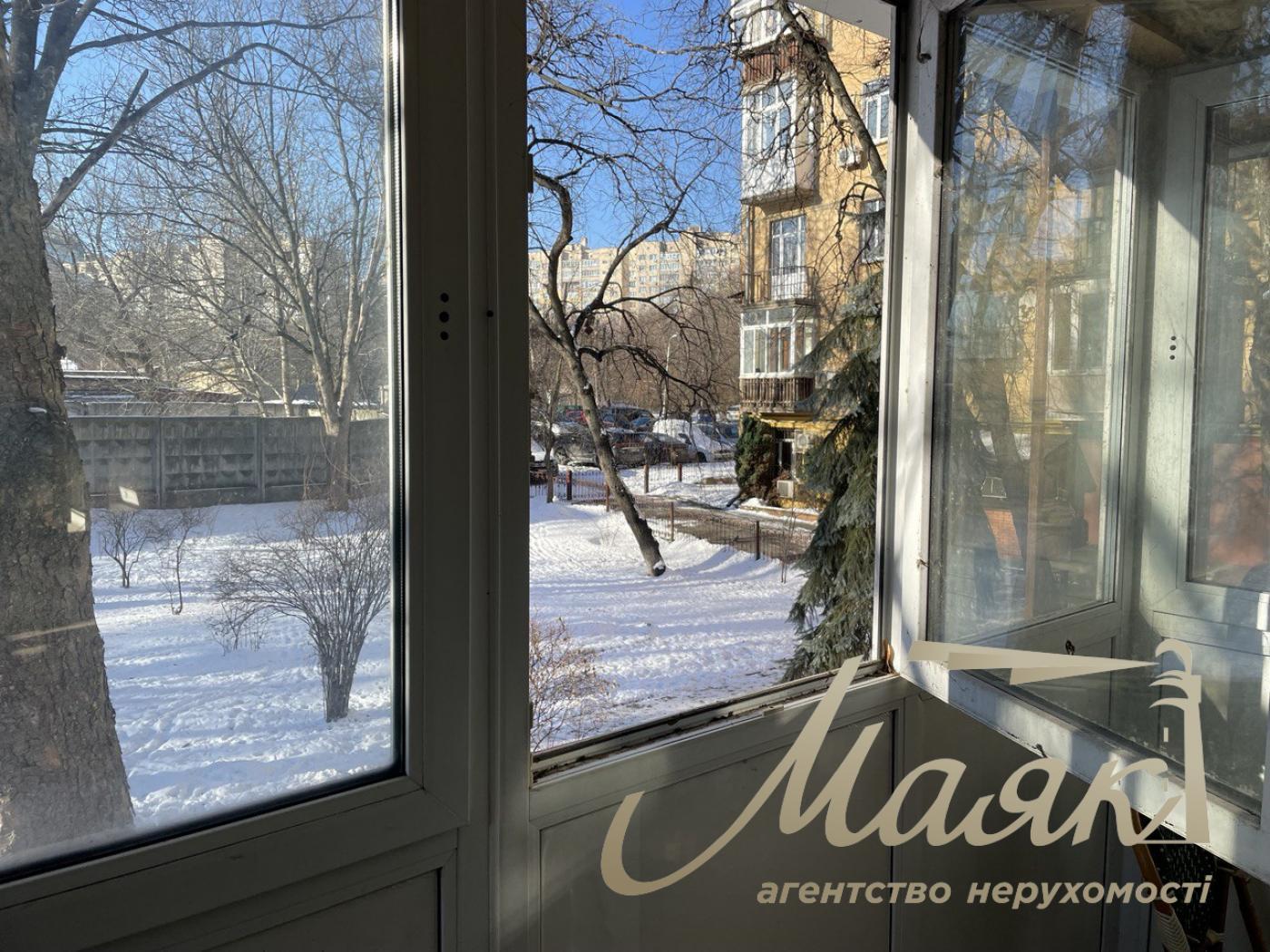 Sale of OSZ opposite the Slavy Park, Lavrskaya St., 8, 100 sq.m.