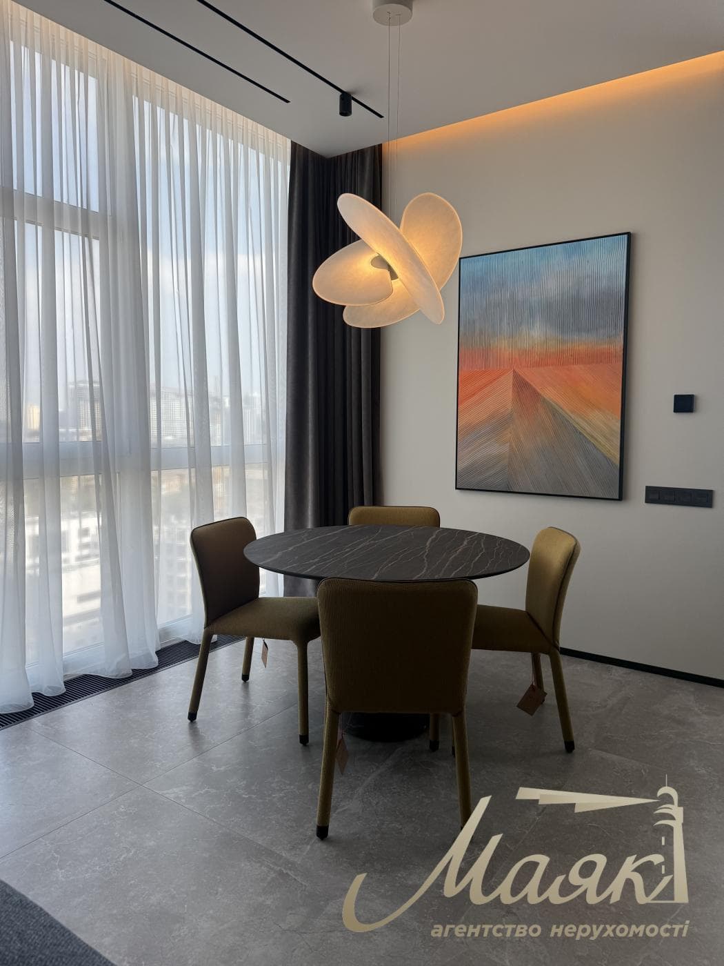New apartment for sale LCD French Quarter 2 John McCain, Center, Kiev