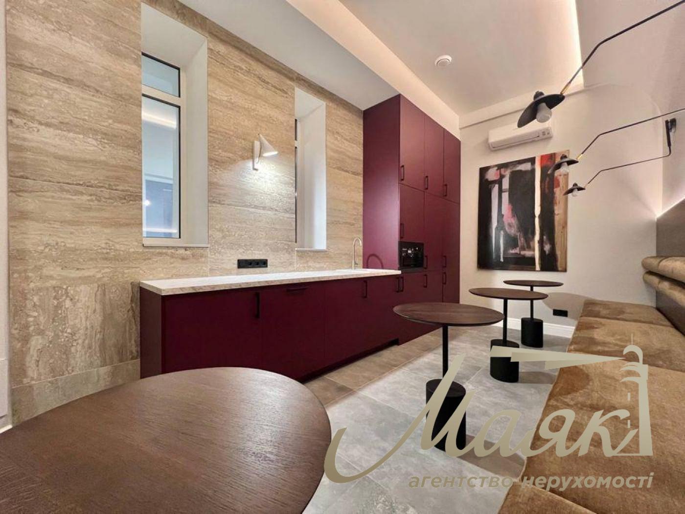 Оренда офісу, вул. Хмельницького Богдана, Центр, Київ